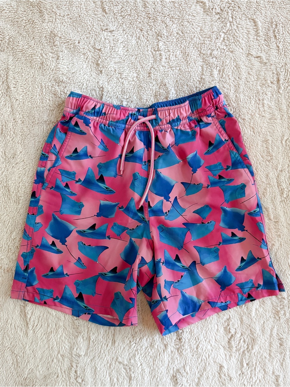 Peter Millar Boys Pink Blue Stingray Swim Trunks Size Large 11-12